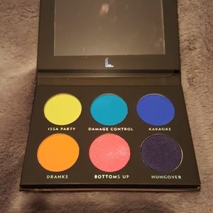 New Laura Lee Party Animal eyeshadow palette